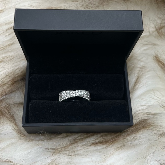 Jared Diamond Anniversary Ring 1 carat Round 14K White Gold - Picture 6 of 6